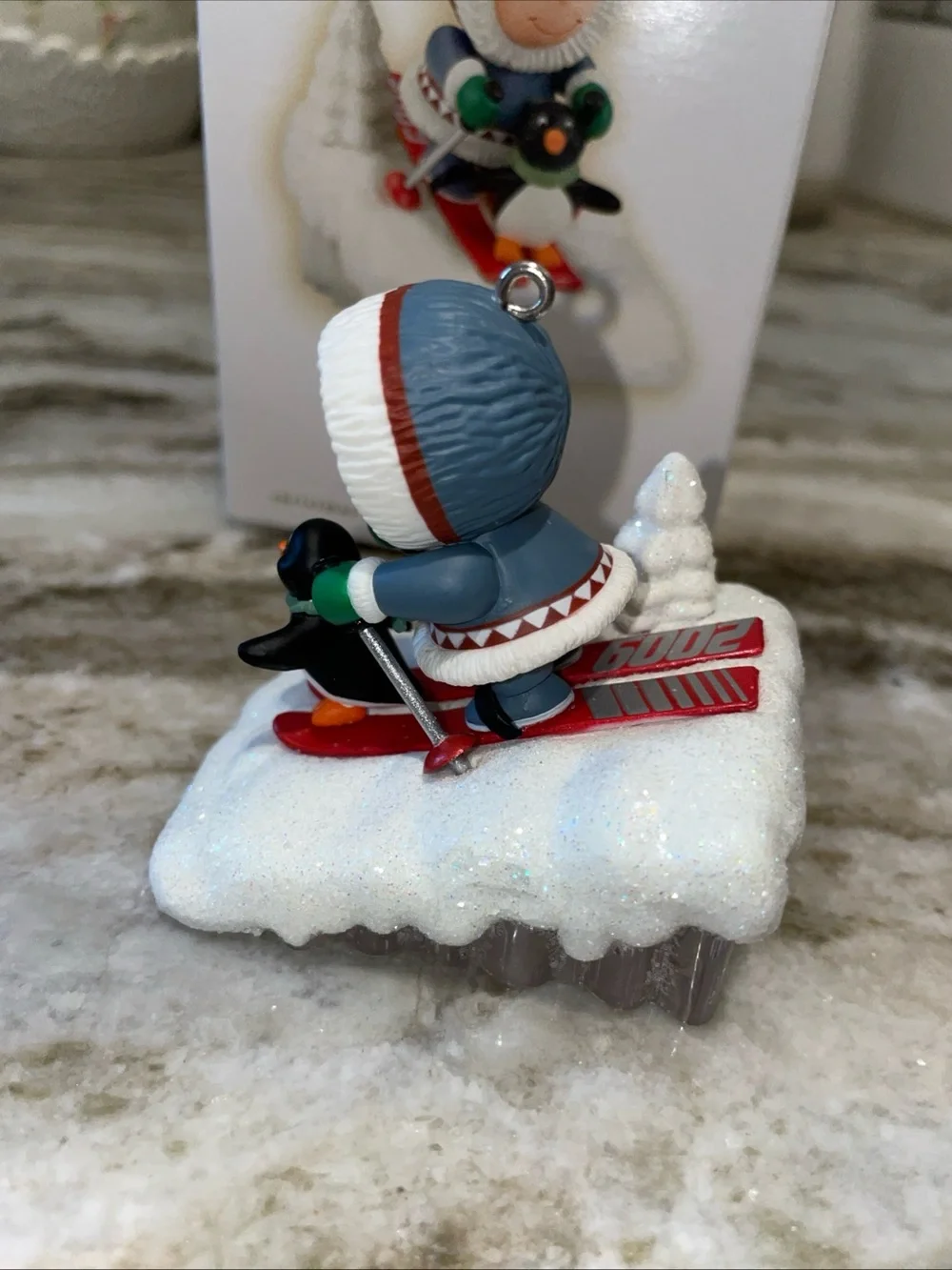 Hallmark 2009 Frosty Friends Eskimo Penguin Skiing Ornament #30 in Series IOB